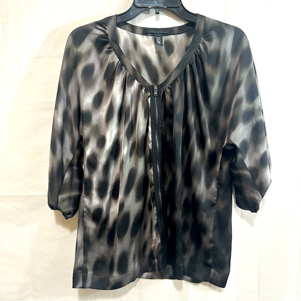 Kenneth Cole Blurry Leopard Dot Full Zip 3/4 Elastic Cuff Sleeve Petite S Blouse